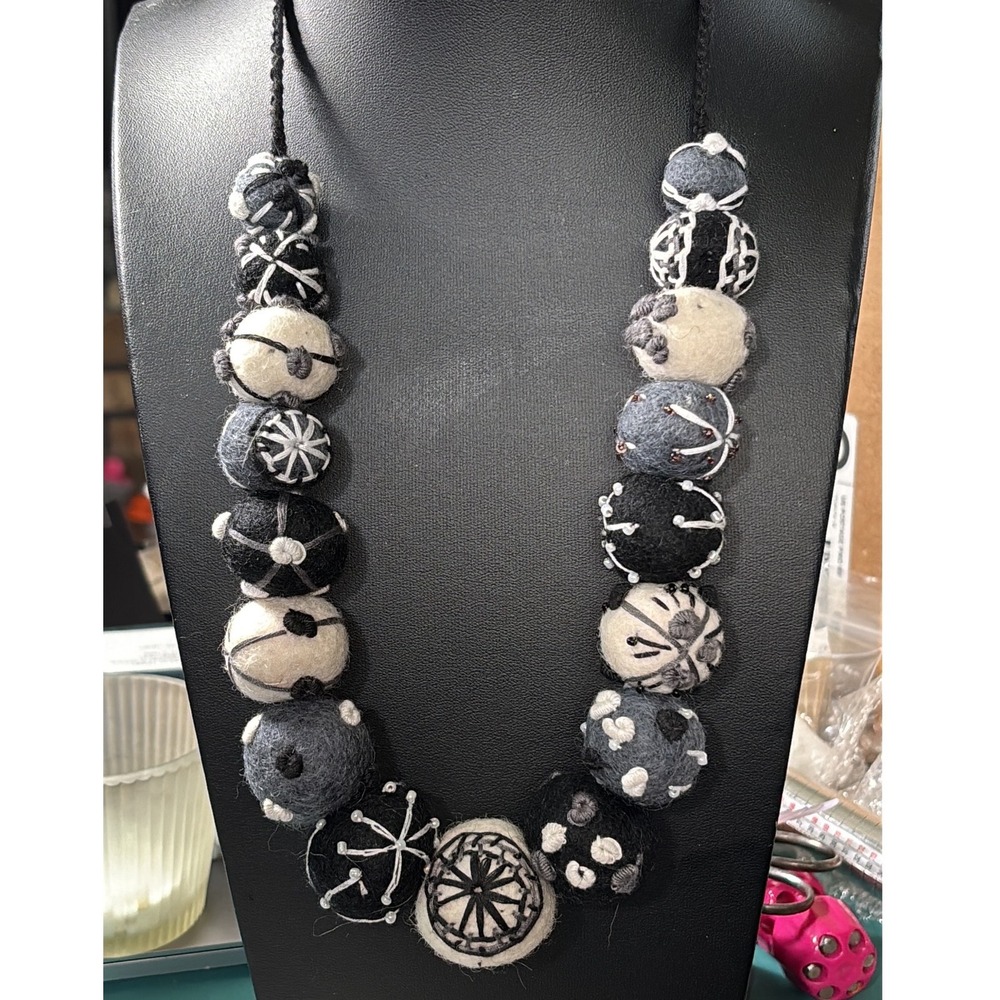 Handmade Felted Wool Ball Necklace Black Grey Cream Embroidered Statement‎ 24in